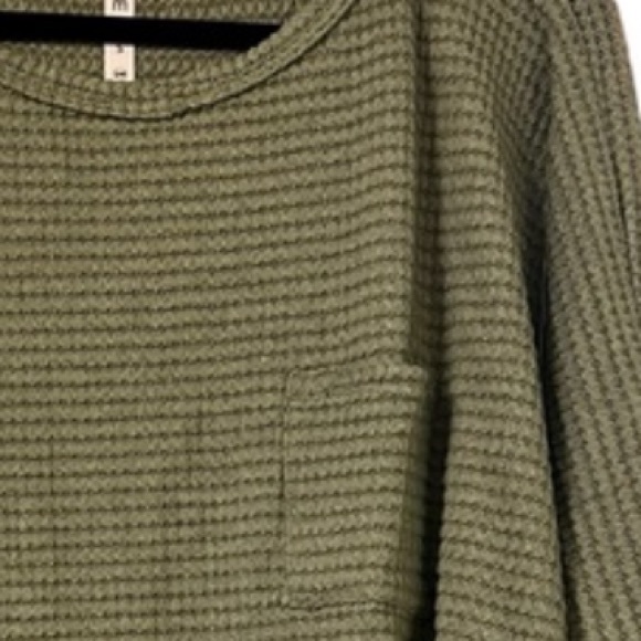 NWOT Melody Thomas Studio Long Sleeve Waffle Knit Top - Picture 5 of 9